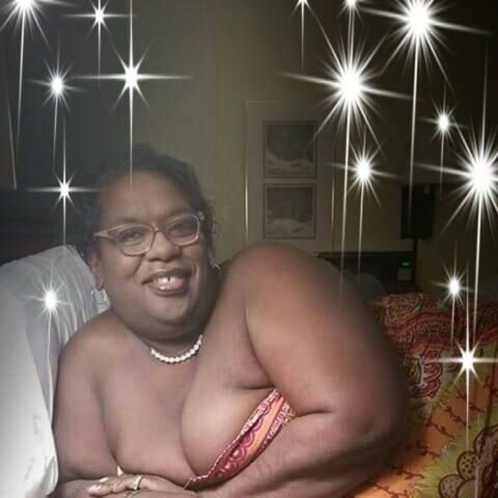 Meet your Posher, Kenyarda